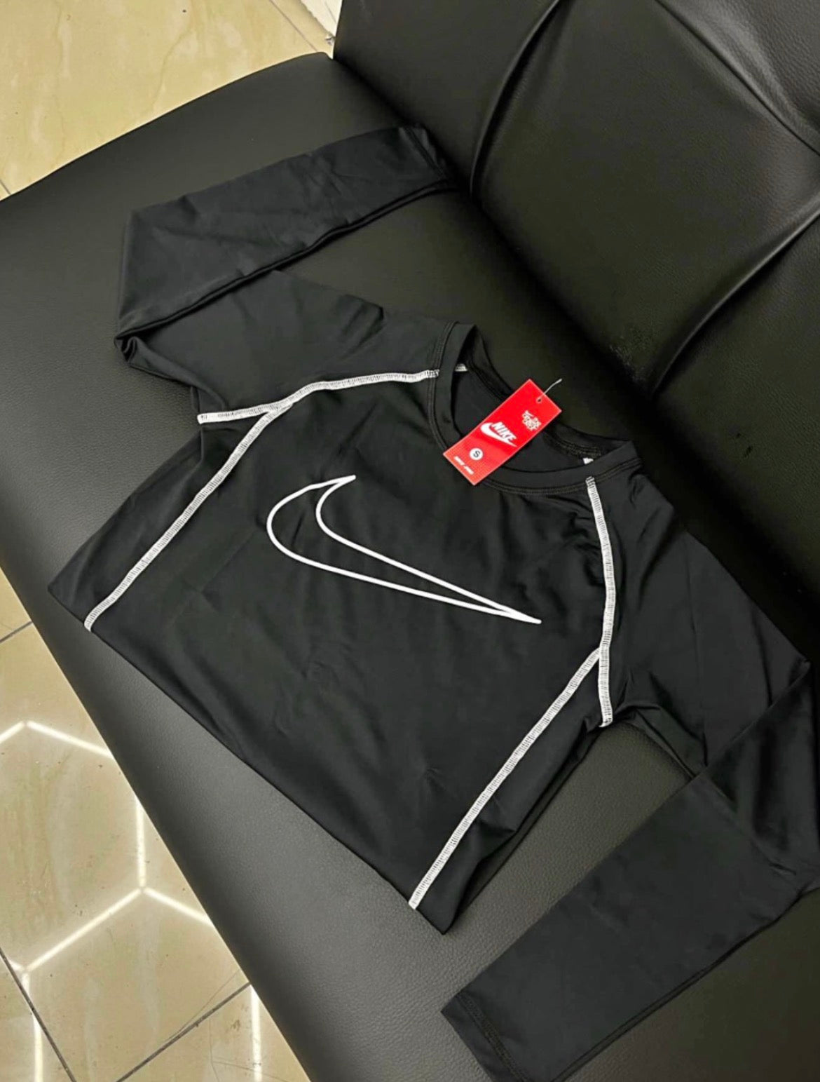 Nike Pro Negra Manga larga